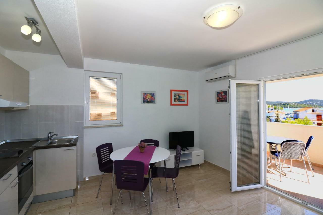 Apartments Sladana Йезера Екстериор снимка