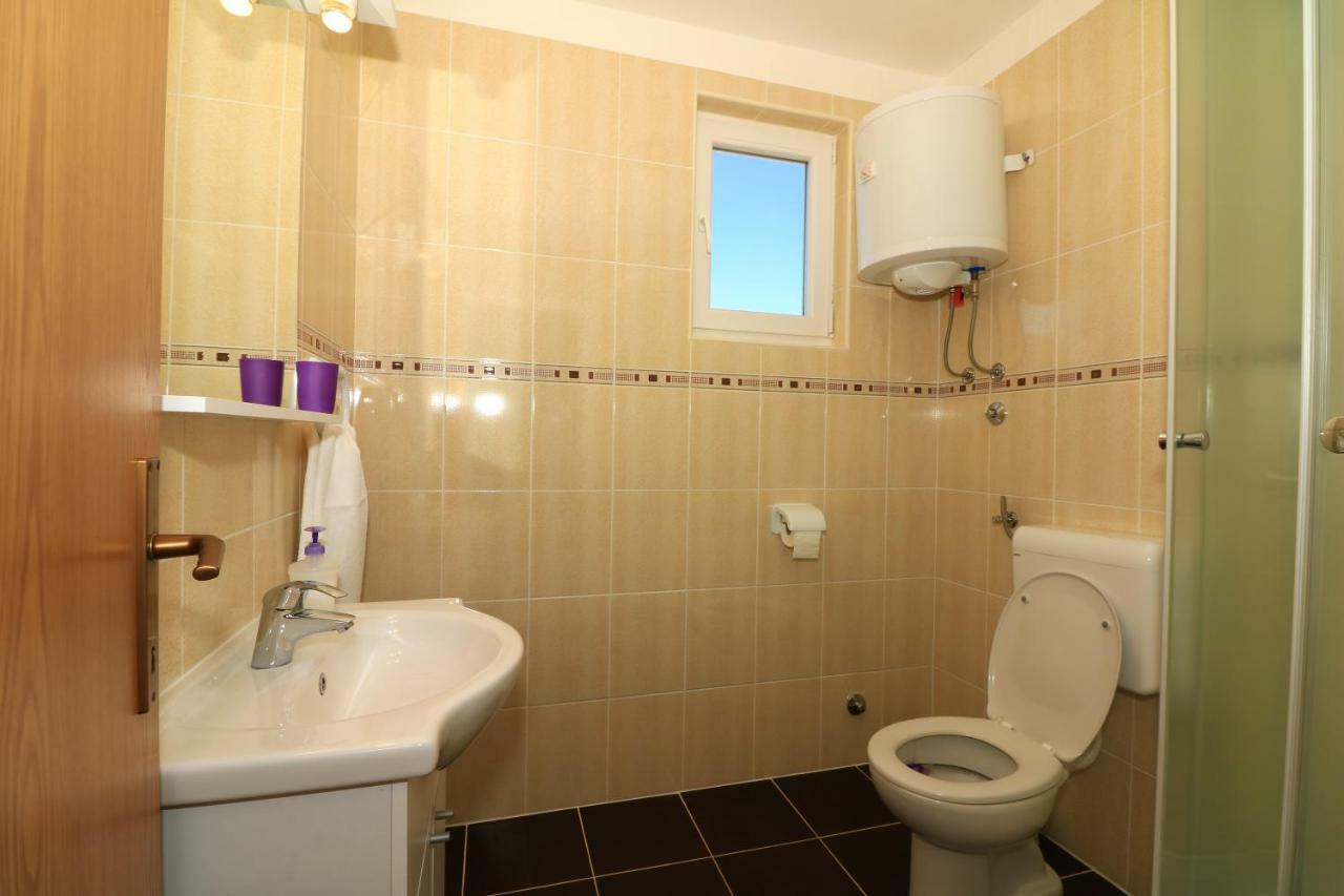 Apartments Sladana Йезера Екстериор снимка