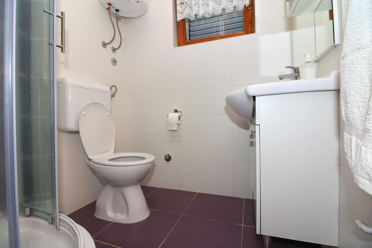 Apartments Sladana Йезера Екстериор снимка
